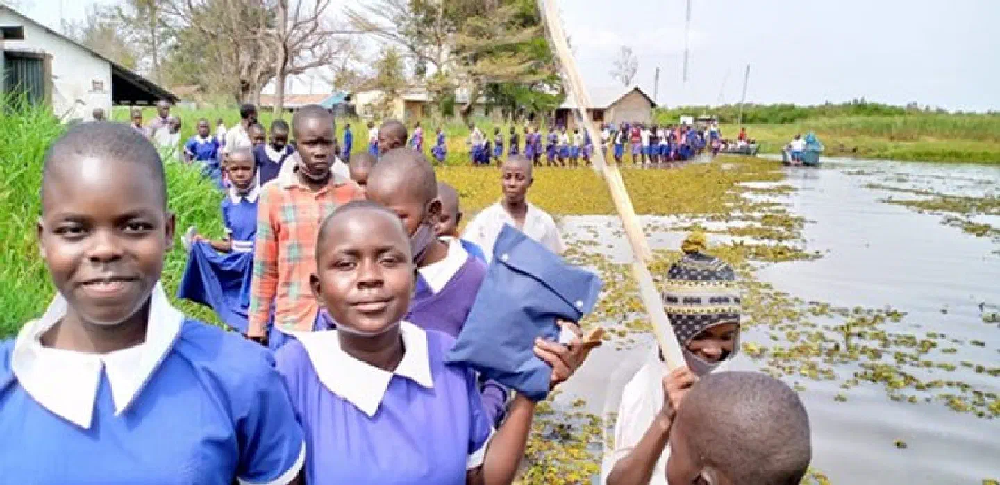 SCHOOL VISIT FOR PAD DISTRIBUTION LEADS TO SOLAR POWER PROPOSAL